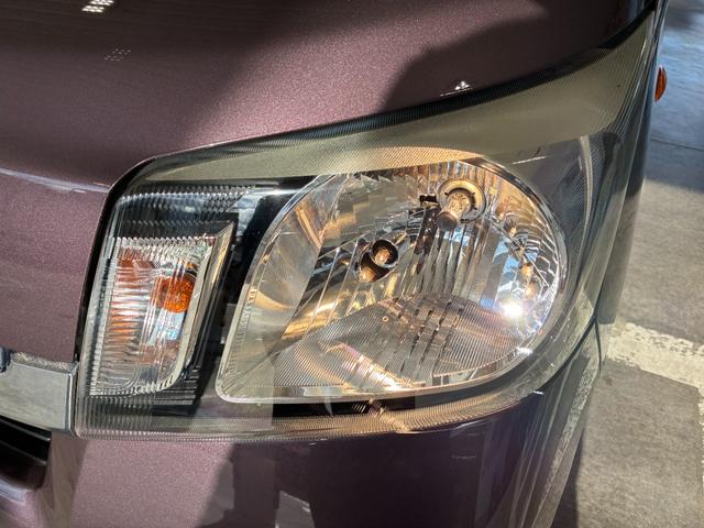 ムーヴ Ｌ　ＳＡ　ＥＴＣ　衝突被害軽減システム　キーレスエントリー　アイドリングストップ　電動格納ミラー　ベンチシート　ＣＶＴ　盗難防止システム　ＡＢＳ　ＥＳＣ　ミュージックプレイヤー接続可　衝突安全ボディ　レンタＵＰ（30枚目）