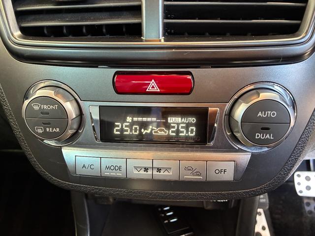 エクシーガ ２．５ｉアイサイト　アルカンターラセレクション　４ＷＤ　ＥＴＣ　バックカメラ　ナビ　オートクルーズコントロール　衝突被害軽減システム　オートライト　ＨＩＤ　スマートキー　アイドリングストップ　電格ミラー　後席モニター　３列シート　ＣＶＴ　レンタＵＰ（11枚目）