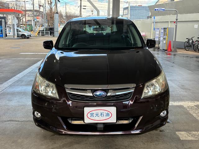 エクシーガ ２．５ｉアイサイト　アルカンターラセレクション　４ＷＤ　ＥＴＣ　バックカメラ　ナビ　オートクルーズコントロール　衝突被害軽減システム　オートライト　ＨＩＤ　スマートキー　アイドリングストップ　電格ミラー　後席モニター　３列シート　ＣＶＴ　レンタＵＰ（12枚目）