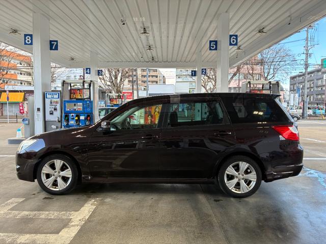 エクシーガ ２．５ｉアイサイト　アルカンターラセレクション　４ＷＤ　ＥＴＣ　バックカメラ　ナビ　オートクルーズコントロール　衝突被害軽減システム　オートライト　ＨＩＤ　スマートキー　アイドリングストップ　電格ミラー　後席モニター　３列シート　ＣＶＴ　レンタＵＰ（21枚目）