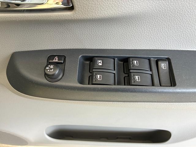 ミライース Ｘ　スマートセレクションＳＡ　ＥＴＣ　ＴＶ　衝突被害軽減システム　キーレスエントリー　アイドリングストップ　電動格納ミラー　ＣＶＴ　盗難防止システム　ＡＢＳ　ＥＳＣ　ＣＤ　ＤＶＤ再生　Ｂｌｕｅｔｏｏｔｈ　アルミホイール　レンタＵＰ（10枚目）