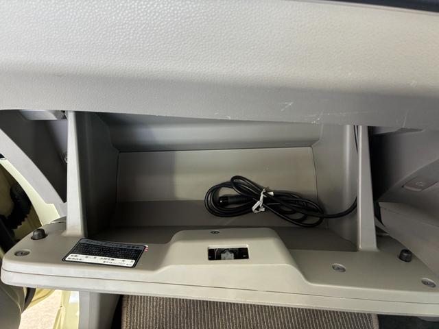 ミライース Ｘ　スマートセレクションＳＡ　ＥＴＣ　ＴＶ　衝突被害軽減システム　キーレスエントリー　アイドリングストップ　電動格納ミラー　ＣＶＴ　盗難防止システム　ＡＢＳ　ＥＳＣ　ＣＤ　ＤＶＤ再生　Ｂｌｕｅｔｏｏｔｈ　アルミホイール　レンタＵＰ（27枚目）