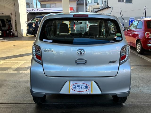 ピクシスエポック Ｌ　ＥＴＣ　キーレスエントリー　アイドリングストップ　ＣＶＴ　盗難防止システム　ＡＢＳ　ＣＤ　ミュージックプレイヤー接続可　衝突安全ボディ　エアコン　パワーステアリング　パワーウィンドウ　レンタＵＰ（16枚目）