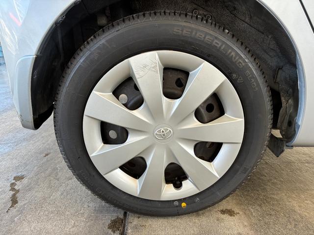 ピクシスエポック Ｌ　ＥＴＣ　キーレスエントリー　アイドリングストップ　ＣＶＴ　盗難防止システム　ＡＢＳ　ＣＤ　ミュージックプレイヤー接続可　衝突安全ボディ　エアコン　パワーステアリング　パワーウィンドウ　レンタＵＰ（20枚目）