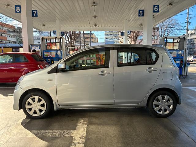 ピクシスエポック Ｌ　ＥＴＣ　キーレスエントリー　アイドリングストップ　ＣＶＴ　盗難防止システム　ＡＢＳ　ＣＤ　ミュージックプレイヤー接続可　衝突安全ボディ　エアコン　パワーステアリング　パワーウィンドウ　レンタＵＰ（21枚目）