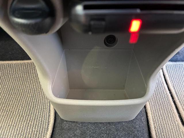 ピクシスエポック Ｌ　ＥＴＣ　キーレスエントリー　アイドリングストップ　ＣＶＴ　盗難防止システム　ＡＢＳ　ＣＤ　ミュージックプレイヤー接続可　衝突安全ボディ　エアコン　パワーステアリング　パワーウィンドウ　レンタＵＰ（24枚目）