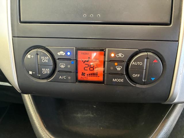 セレナ ハイウェイスター　Ｖセレクション　ＥＴＣ　ナビ　両側電動スライドドア　オートライト　ＨＩＤ　スマートキー　電格ミラー　３列シート　ウォークスルー　ＣＶＴ　アルミホイール　ＤＶＤ再生　盗難防止システム　衝突安全ボディ　ＡＢＳ　レンタＵＰ（5枚目）