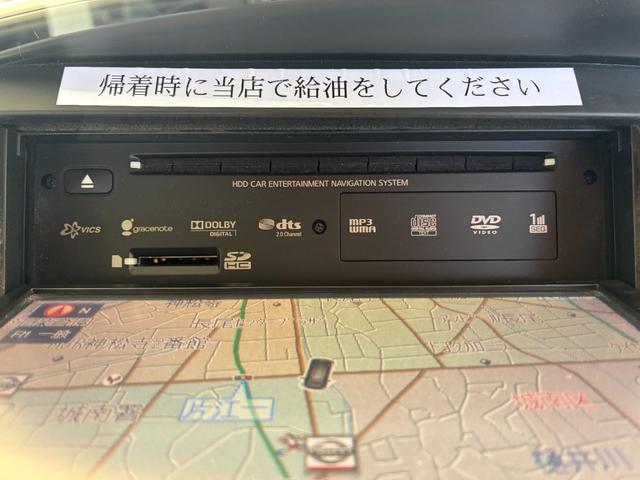 セレナ ハイウェイスター　Ｖセレクション　ＥＴＣ　ナビ　両側電動スライドドア　オートライト　ＨＩＤ　スマートキー　電格ミラー　３列シート　ウォークスルー　ＣＶＴ　アルミホイール　ＤＶＤ再生　盗難防止システム　衝突安全ボディ　ＡＢＳ　レンタＵＰ（26枚目）