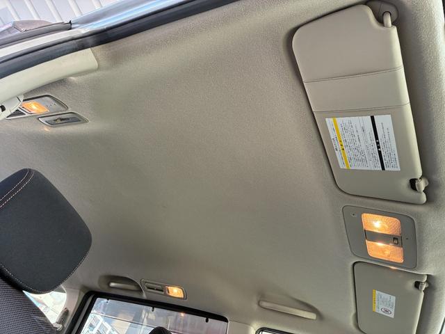 セレナ ハイウェイスター　Ｖセレクション　ＥＴＣ　ナビ　両側電動スライドドア　オートライト　ＨＩＤ　スマートキー　電格ミラー　３列シート　ウォークスルー　ＣＶＴ　アルミホイール　ＤＶＤ再生　盗難防止システム　衝突安全ボディ　ＡＢＳ　レンタＵＰ（37枚目）