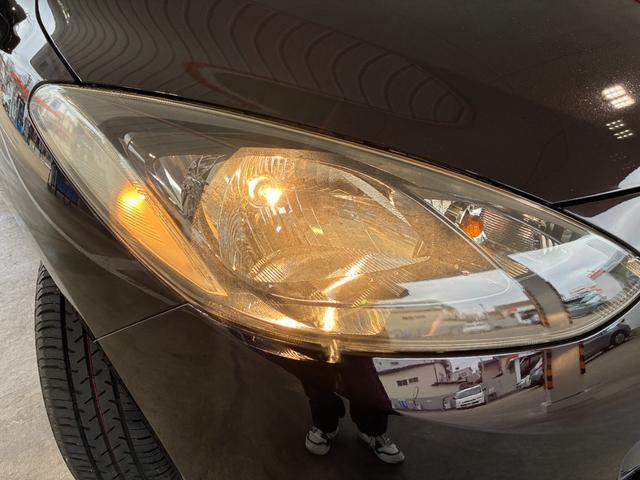 デミオ １３Ｃスマートエディション　ＥＴＣ　バックカメラ　ナビ　ワンセグ　キーレスエントリー　電動格納ミラー　ＡＴ　衝突安全ボディ　ＡＢＳ　ＣＤ　エアコン　パワーステアリング　レンタＵＰ（28枚目）