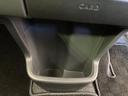 １０ｔｈアニバーサリー　リミテッド　ＥＴＣ　バックカメラ　オートライト　ＨＩＤ　スマートキー　電動格納ミラー　ベンチシート　ＣＶＴ　盗難防止システム　ＡＢＳ　ＣＤ　ＵＳＢ　アルミホイール　衝突安全ボディ　エアコン　パワステ　レンタＵＰ（33枚目）