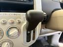 ｅＫワゴン ＭＸ　ＥＴＣ　キーレスエントリー　電動格納ミラー　ベンチシート　ＡＴ　盗難防止システム　ＣＤ　アルミホイール　衝突安全ボディ　エアコン　パワーステアリング　パワーウィンドウ　レンタＵＰ（6枚目）