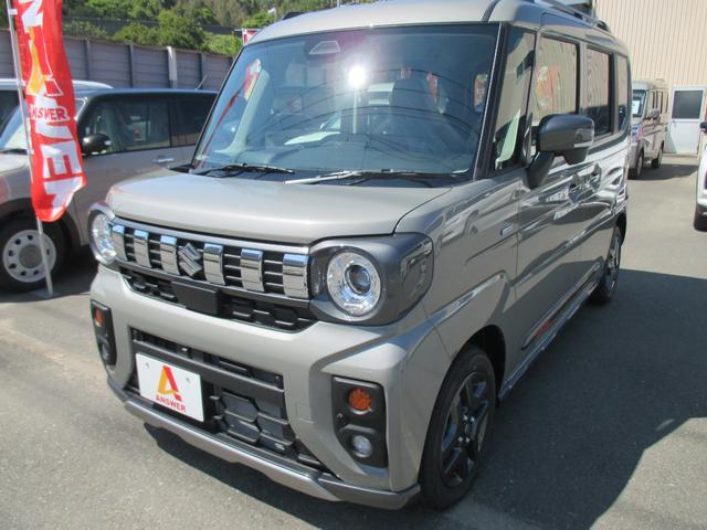 スペーシアギア ハイブリッドＸＺ　ターボ　ハイブリッドＸＺ　ターボ（４名）　届出済未使用車　全方位モニター付ナビ　Ｂｌｕｅｔｏｏｔｈ　　ターボ　衝突軽減ブレ－キ　カードキ－　スズキコネクト　オ－トエアコン　両側パワ－スライドドア（5枚目）