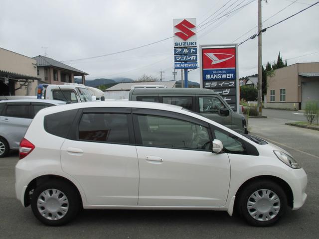 HONDA FIT SHE S