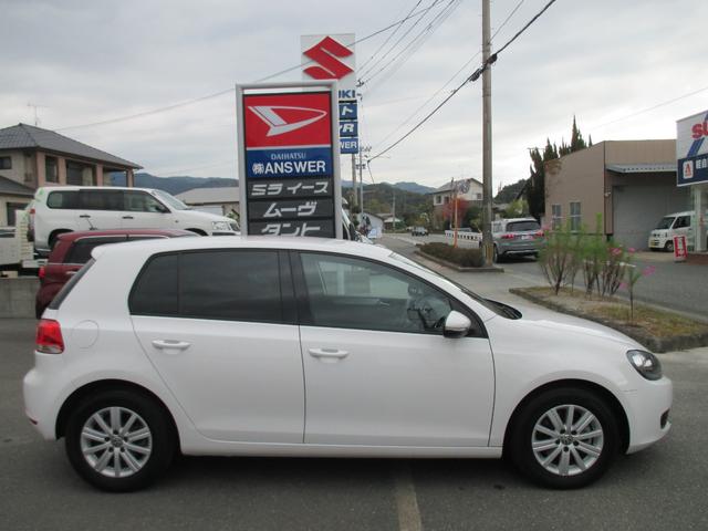 ゴルフ ＴＳＩトレンドラインマイスターＥＤブルーモションテク　アルミホイール　キーレス　社外ナビ　バックカメラ　エアコンパワステ（8枚目）