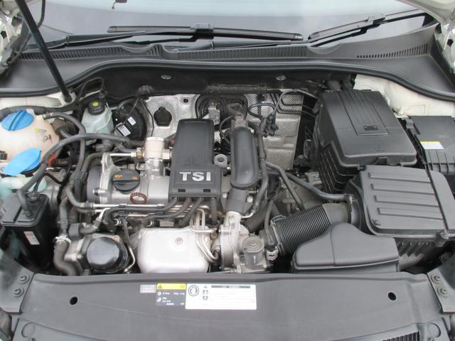 ゴルフ ＴＳＩトレンドラインマイスターＥＤブルーモションテク　アルミホイール　キーレス　社外ナビ　バックカメラ　エアコンパワステ（22枚目）