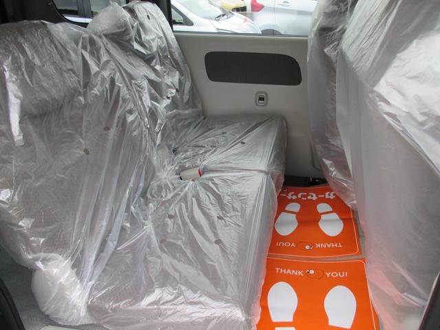 エブリイ Ｊリミテッド　タ－ボ　バックアイカメラ付ディスプレイオーディオ装着車　両側パワ－スライドドア　キーレスプッシュスタ－トシステム　デュアルカメラブレ－キサポ－ト　ＬＥＤヘッドライト（12枚目）