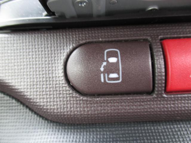 ポルテ Ｆ　社外１０インチフロ－ティングナビ　片側パワ－スライドドア　プッシュスタ－トボタン　フルセグ　ＤＶＤ再生　Ｂｌｕｅｔｏｏｔｈ機能　ワンオーナー禁煙車　ＥＴＣ　バックカメラ（18枚目）