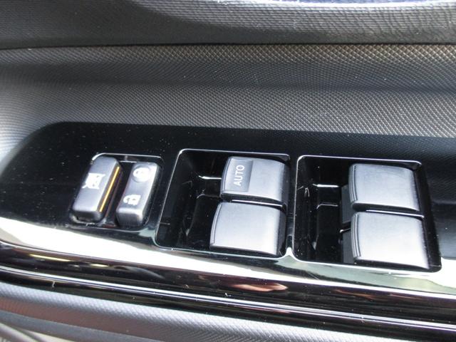 ������̃O���[�h�͌㕔���Ȃ��p���[�E�C���h�E�ł���