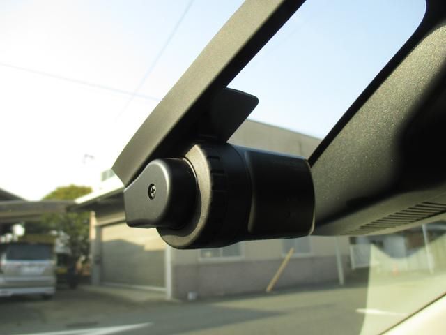 �h���C�u���R�[�_�[���t���Ă܂��恙