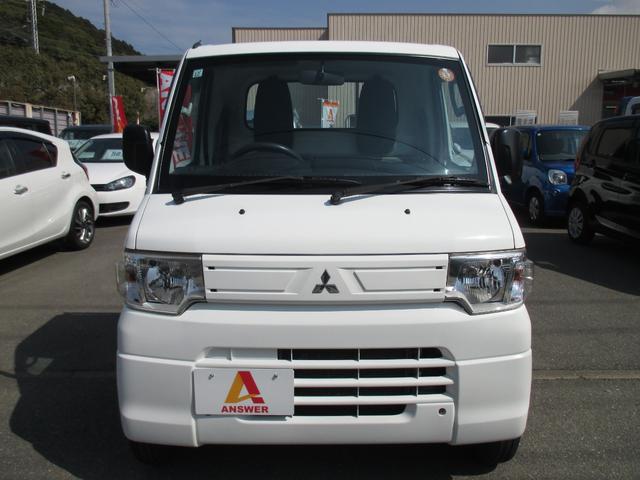 ミニキャブトラック Ｖタイプ　４ＷＤ５速マニュアル　エアコンパワステ　三方開　ＡＭＦＭラジオ　運転席エアバッグ（2枚目）