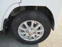 社外ホイール付きです。タイヤの溝もしっかり残っております。