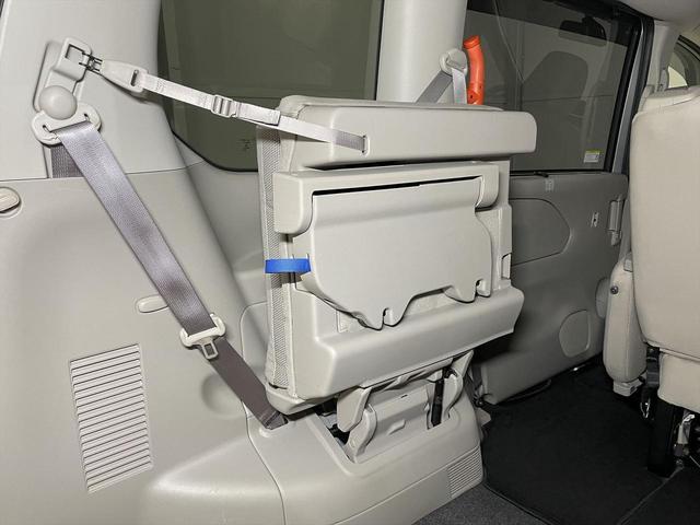 福祉車両・送迎仕様車・8人乗・走行53千K・衝突回避支援システム・禁煙車ワンオーナ・左オートステップ・アシストグリップ・左電動スライドドア・左右スライドドアイージークローザー・プッシュスタートBカメラ(22枚目)