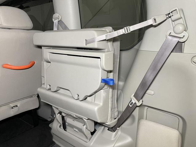福祉車両・送迎仕様車・8人乗・走行53千K・衝突回避支援システム・禁煙車ワンオーナ・左オートステップ・アシストグリップ・左電動スライドドア・左右スライドドアイージークローザー・プッシュスタートBカメラ(23枚目)