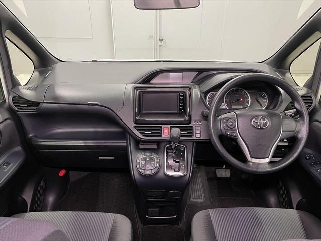 ヴォクシー 福祉車両・手動スロープ・2台積・7人乗・走行41千K・タイプ1・ナビ・TV・Bカメラ・左電動スライドドア・ドラレコ・ニールダウン・前後車椅子後退防止ベルト・電動車イス固定装置・左右SD昇降ぐち手すり付(35枚目)