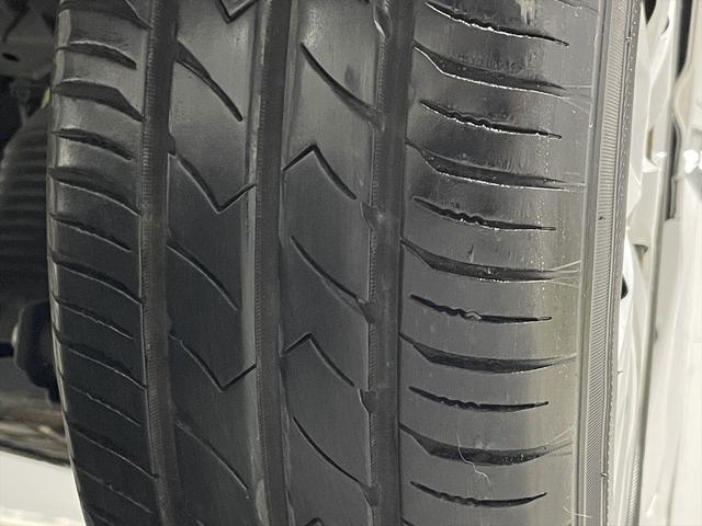 ヴォクシー 福祉車両・手動スロープ・2台積・7人乗・走行41千K・タイプ1・ナビ・TV・Bカメラ・左電動スライドドア・ドラレコ・ニールダウン・前後車椅子後退防止ベルト・電動車イス固定装置・左右SD昇降ぐち手すり付(54枚目)