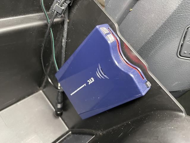 スペーシア 福祉車両・手動スロープ・1台積・4人乗・走行60千K・スズキセーフティサポート・TV・ナビ・Bカメラ・左電動スライドドア・レーダーブレーキサポート・プッシュスタート・スマートキー・電動ウィンチサード(37枚目)