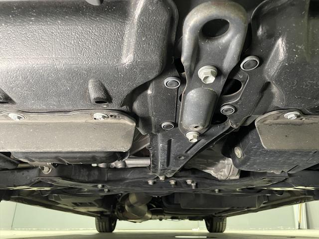 ヴォクシー 　ＺＳ　福祉車両・手動スロープ・１台積・７人乗・走行５１千Ｋ・タイプ１・２列目車椅子乗車・ＴＶ・ナビ・Ｂカメラ・左右電動スライドドア・ニールダウン・電動ウィンチセカンド・無線ウィンチリモコン・ＥＴＣ（41枚目）