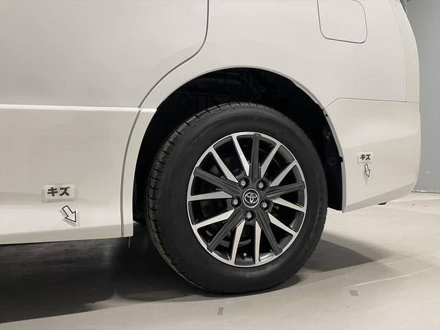 ヴォクシー 　ＺＳ　福祉車両・手動スロープ・１台積・７人乗・走行５１千Ｋ・タイプ１・２列目車椅子乗車・ＴＶ・ナビ・Ｂカメラ・左右電動スライドドア・ニールダウン・電動ウィンチセカンド・無線ウィンチリモコン・ＥＴＣ（56枚目）