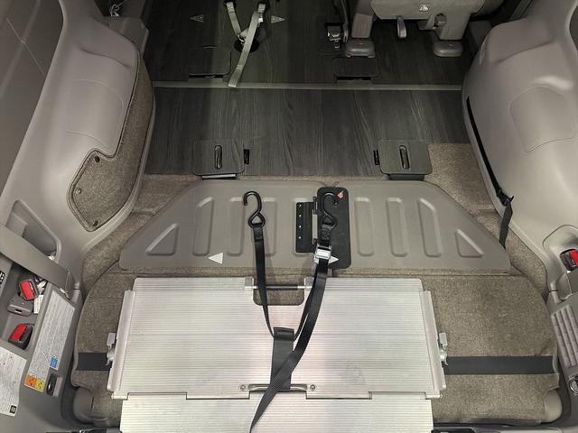 来店不要オンライン相談を実施。遠方から介護車両や事業用８ナンバー車をご検討の方も、お気軽にお問い合わせください。