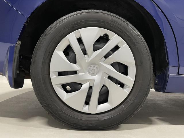 販売後も安心を。福祉装置の取扱・操作方法講習会や、介護タクシー・デイサービス法人様向け安全運転講習会を実施。車椅子のまま乗れる車の安全利用をサポートします。