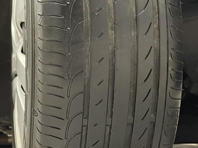 全国へ資格有する専門スタッフが出張点検・修理に伺います！車いす固定装置の異音や動作不具合など、お気軽にご相談を。※出張費は実費のみ必要。（事業用車両も対応）