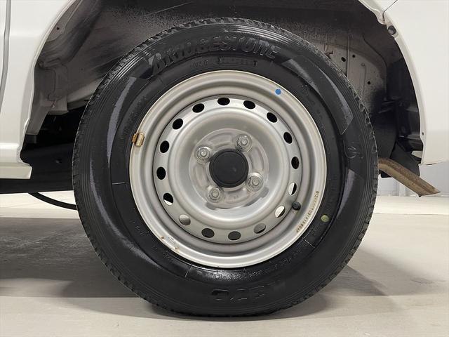 クリッパーバン 福祉車両・手動スロープ・1台積・4人乗・走行41千K・リクライニングタイプ車いす乗車カノウ・8ナンバー・補助席タイプ・CDオーディオ・PVガラス・電動ウィンチ・無線ウィンチリモコン・ラッシングベルト(47枚目)