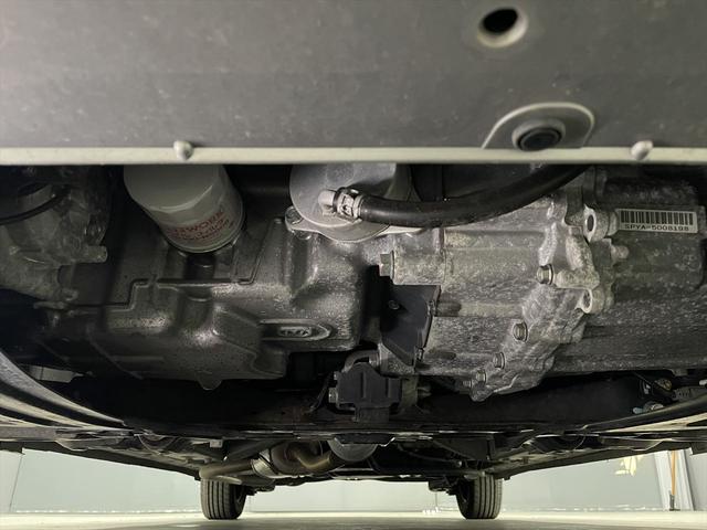 フリード 　１．５Ｇ　福祉車両・助手席リフトＵＰシート・６人乗・走行１６千Ｋ・左電動スライドドア・ＣＤオーディオ・左右スライドドア・キーレス・リモコン・折り畳み車イス固定ネット・左右ＳＤ・純正ＨＩＤヘッドライト（37枚目）