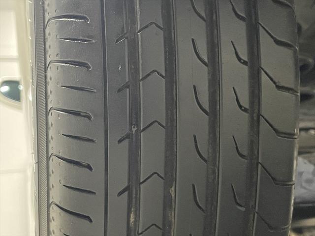 フリード 　１．５Ｇ　福祉車両・助手席リフトＵＰシート・６人乗・走行１６千Ｋ・左電動スライドドア・ＣＤオーディオ・左右スライドドア・キーレス・リモコン・折り畳み車イス固定ネット・左右ＳＤ・純正ＨＩＤヘッドライト（44枚目）