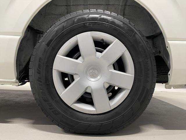 ハイエースバン 　福祉車両・電動リフター・２台積・１０人乗・走行６１千Ｋ・Ｂタイプ・トヨタセーフティセンス・左オートステップ・Ｂカメラ・ドラレコ・アシストグリップ・キーレス・ラジオ・ストレッチャー乗車カノウ（53枚目）