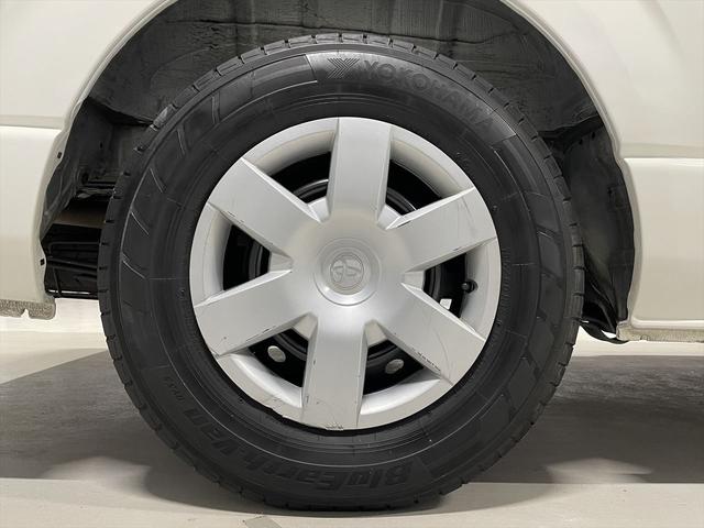 ハイエースバン 　福祉車両・電動リフター・２台積・１０人乗・走行６１千Ｋ・Ｂタイプ・トヨタセーフティセンス・左オートステップ・Ｂカメラ・ドラレコ・アシストグリップ・キーレス・ラジオ・ストレッチャー乗車カノウ（55枚目）