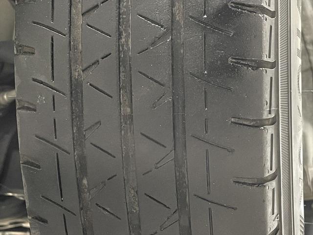 ハイエースバン 　福祉車両・電動リフター・２台積・１０人乗・走行６１千Ｋ・Ｂタイプ・トヨタセーフティセンス・左オートステップ・Ｂカメラ・ドラレコ・アシストグリップ・キーレス・ラジオ・ストレッチャー乗車カノウ（59枚目）