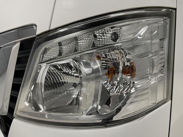 ＮＶ３５０キャラバンバン 　福祉車両・電動リフター・２台積・１０人乗・走行５４千Ｋ・１＋１タイプ・エマージェンシーブレーキ・左オートステップ・アシストグリップ・左スライドドア・ラジオ・ＰＶガラス・電動車イス固定装置２台・キーレス（46枚目）