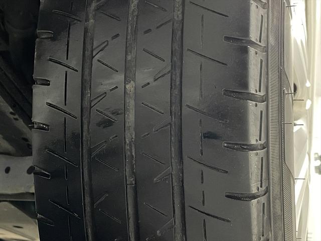 ＮＶ３５０キャラバンバン 　福祉車両・電動リフター・２台積・１０人乗・走行５４千Ｋ・１＋１タイプ・エマージェンシーブレーキ・左オートステップ・アシストグリップ・左スライドドア・ラジオ・ＰＶガラス・電動車イス固定装置２台・キーレス（61枚目）