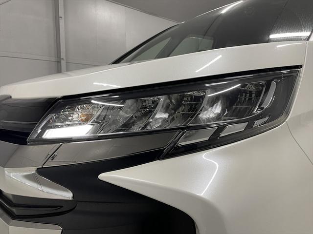 �����ԗ��͎ԃC�X�̌`���g���A�̊i�ɍ������I�ѕ�����؂ł��B�Ԉ֎q�̂܂܏���ԂȂǁA�������̎ԃC�X�����ۂɏ悹�Ď������Ƃ��\�ł��̂ŁA���Ђ����Q���������B