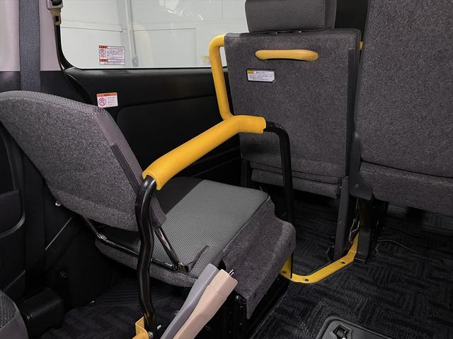 �����ԗ��戵�m�X�y�V�����X�g�i��Ёj���{�������q����̎��i�҂������ݐЁB�c�Ƃ��烁���e�i���X�܂Ńv���W�c�B�Ԃ����A�X�g���b�`���[�ȂǁA�ǂ�Ȃ��Ƃł������k���������B