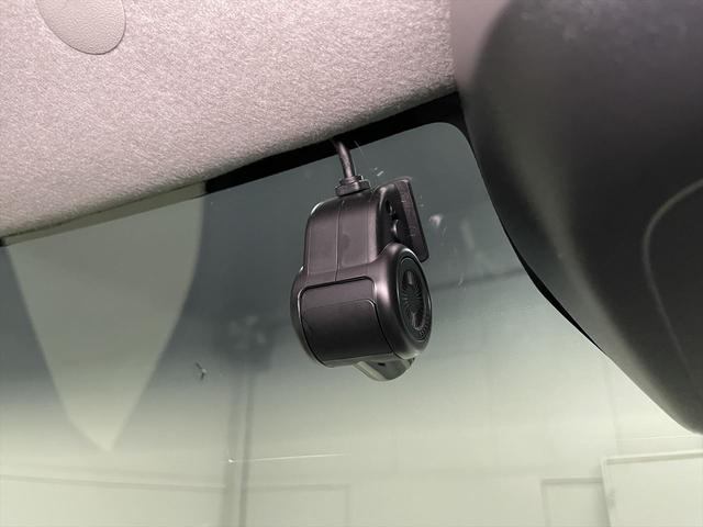 タント 　福祉車両・助手席リフトＵＰシート・４人乗・走行１９千Ｋ・スマートアシスト・車椅子収納アームリフト付・電動クレーンタイプ・左電動スライドドア・ＴＶ・ナビ・パノラミックビューモニター・プッシュスタート（33枚目）