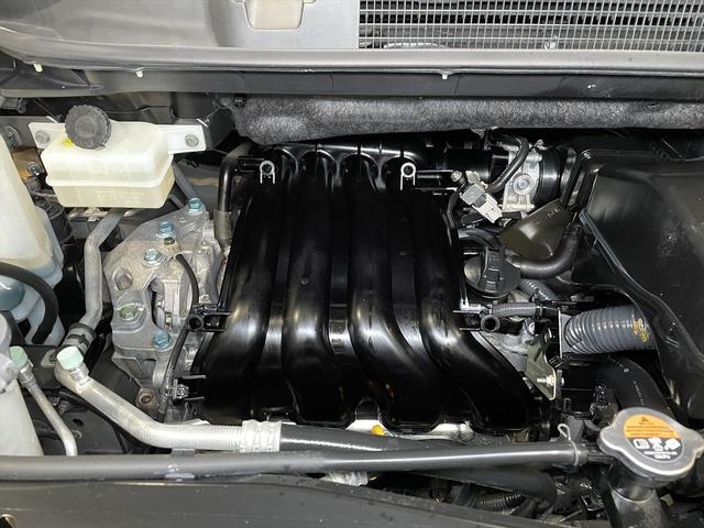 �����ԗ��͎ԃC�X�̌`���g���A�̊i�ɍ������I�ѕ�����؂ł��B�Ԉ֎q�̂܂܏���ԂȂǁA�������̎ԃC�X�����ۂɏ悹�Ď������Ƃ��\�ł��̂ŁA���Ђ����Q���������B