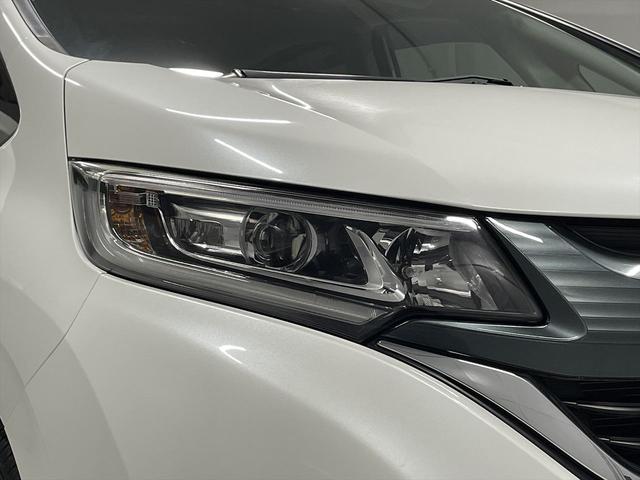 フリード 　１．５Ｇ　福祉車両・サイドリフトＵＰシート・４人乗・走行２８千Ｋ・ＴＶ・ナビ・両側電動スライドドア・リモコン有・スマートキー・プッシュスタート・アイドリングストップ・純正ＬＥＤヘッドライト・禁煙車（25枚目）