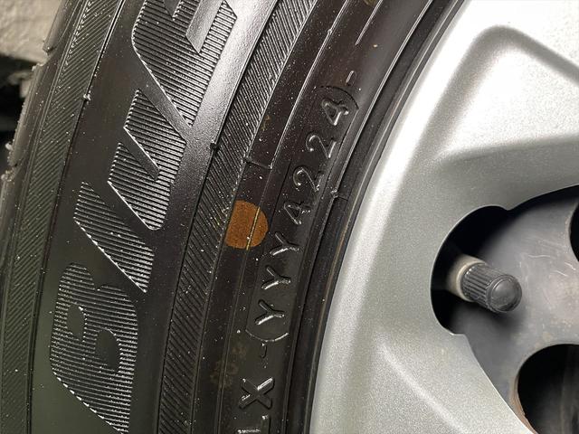 フリード 　１．５Ｘ　福祉車両・手動スロープ・１台積・５人乗・走行３４千Ｋ・電動ウィンチ・ウィンチリモコン・左電動スライドドア・ＴＶ・ナビ・Ｂカメラ・キーレス・ラッシングベルト・左右ＳＤ昇降グチ手すり付・禁煙車（46枚目）